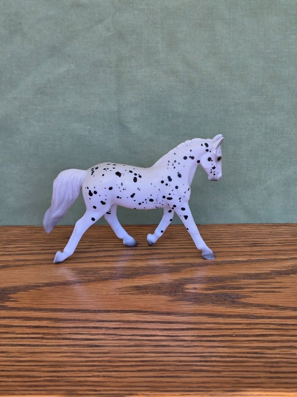 Breyer Stablemate Knabstrupper Trotting Warmblood (INV483)